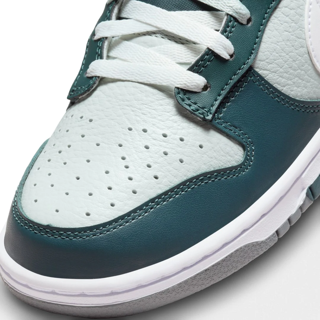 Dunk Low Retro Lifestyle Shoes - Image 7