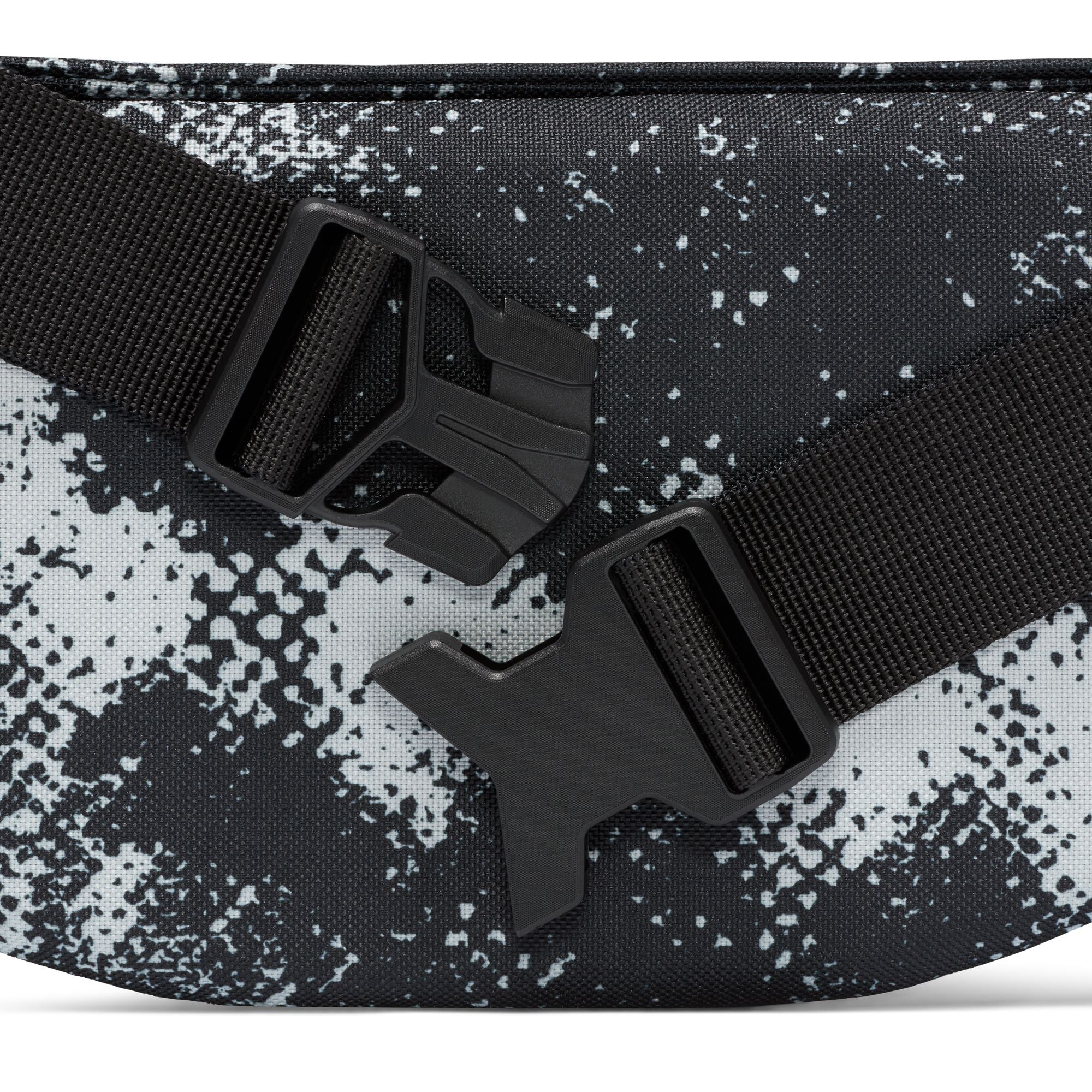 Heritage Hip Pack (3L) Waist Bag - Image 6