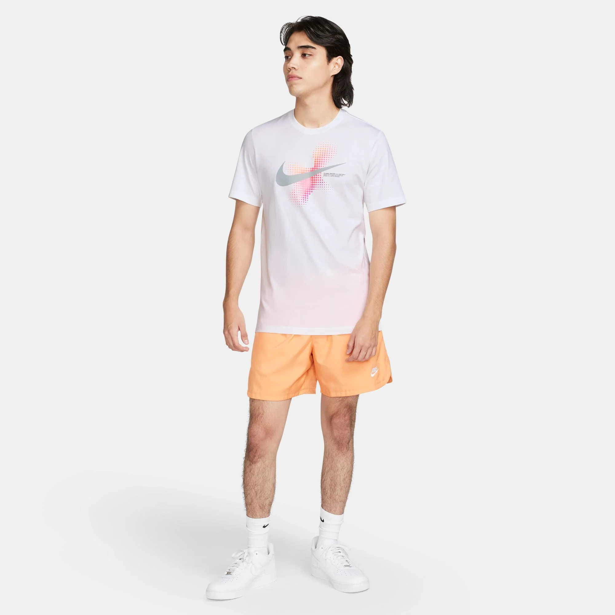Swoosh Dot Print Graphic T-shirt - Image 5