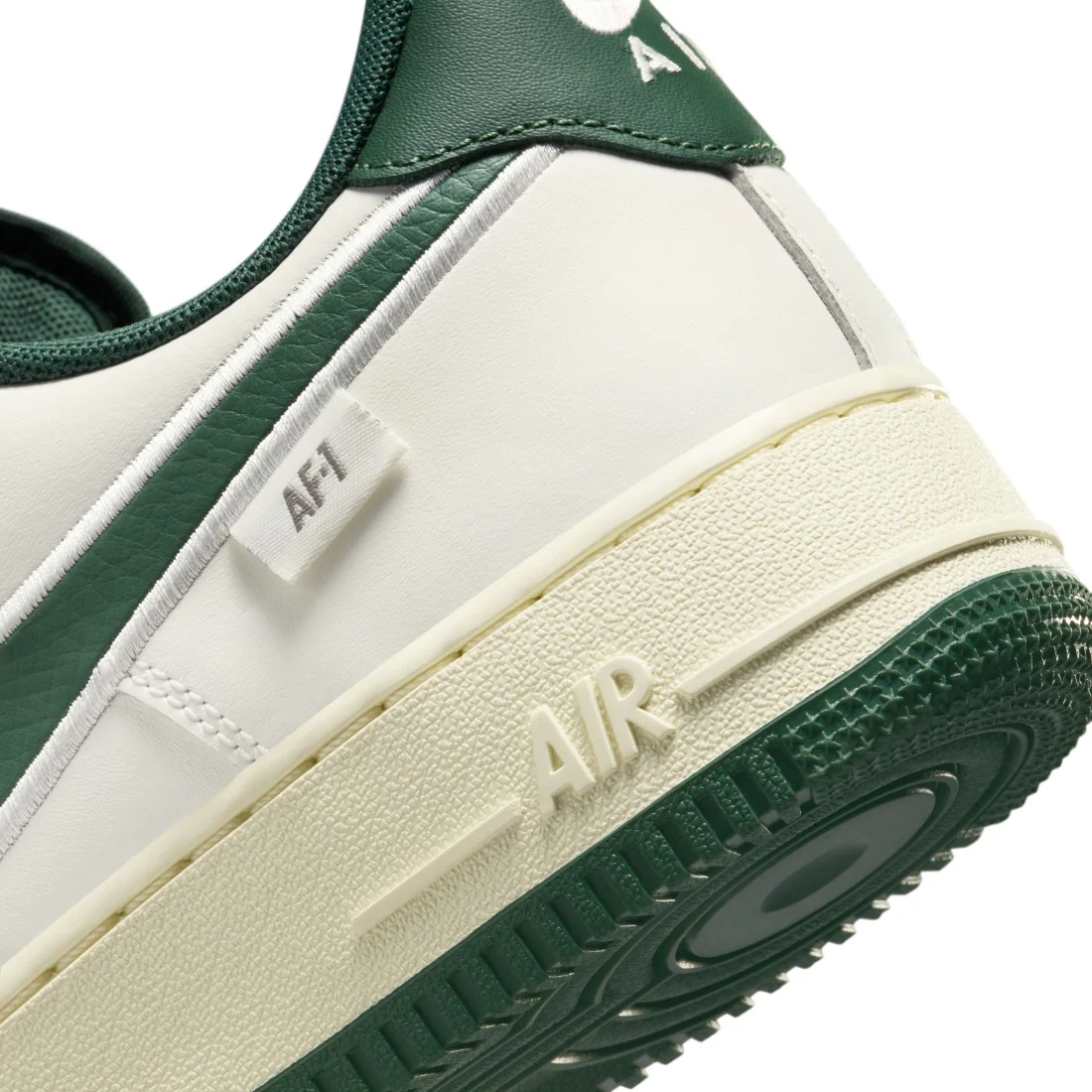 Air Force 1 07 Fl Lifestyle Shoes - Image 8