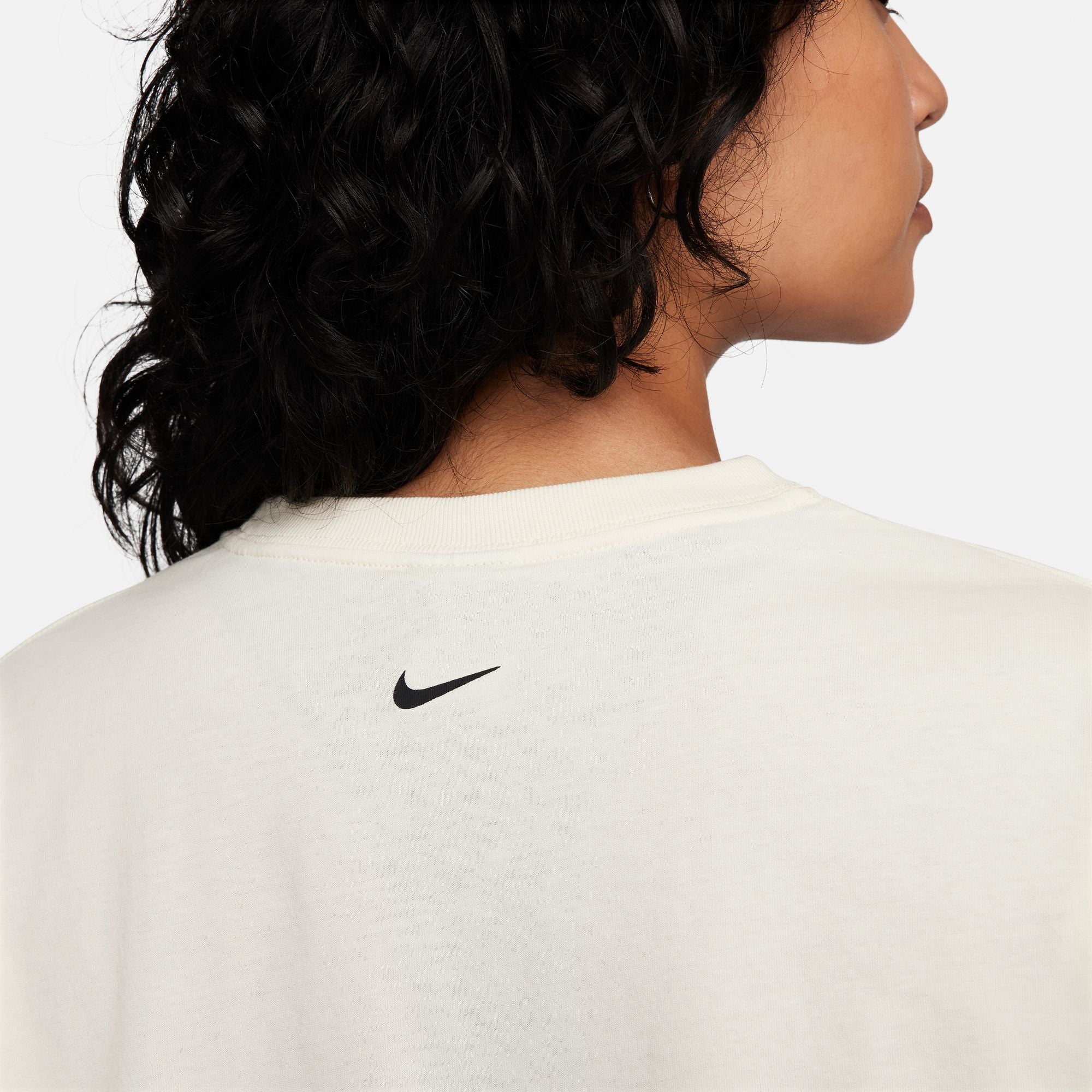 Crop T-shirt - Image 6