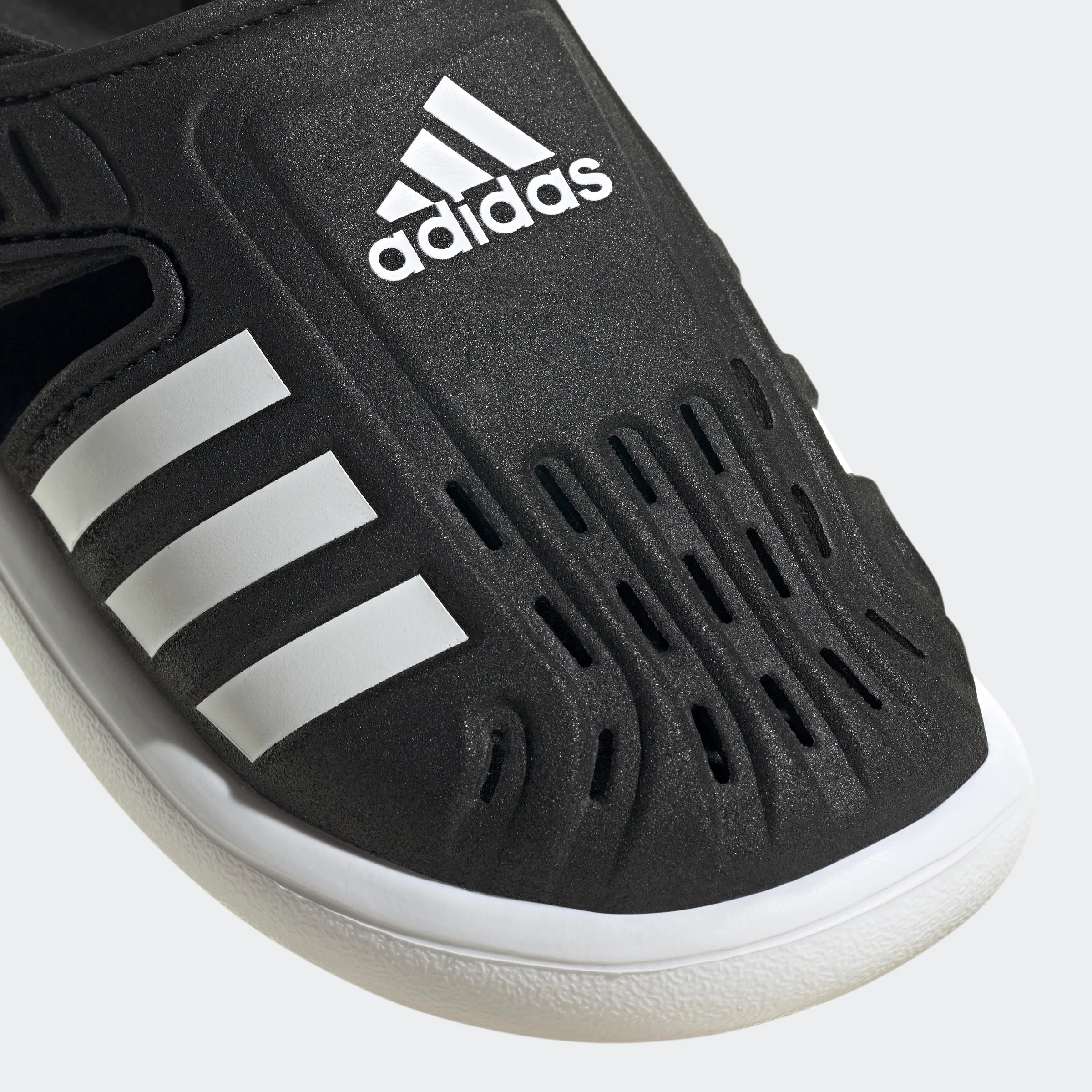 Closed-Toe Summer Water Sandals - Image 5