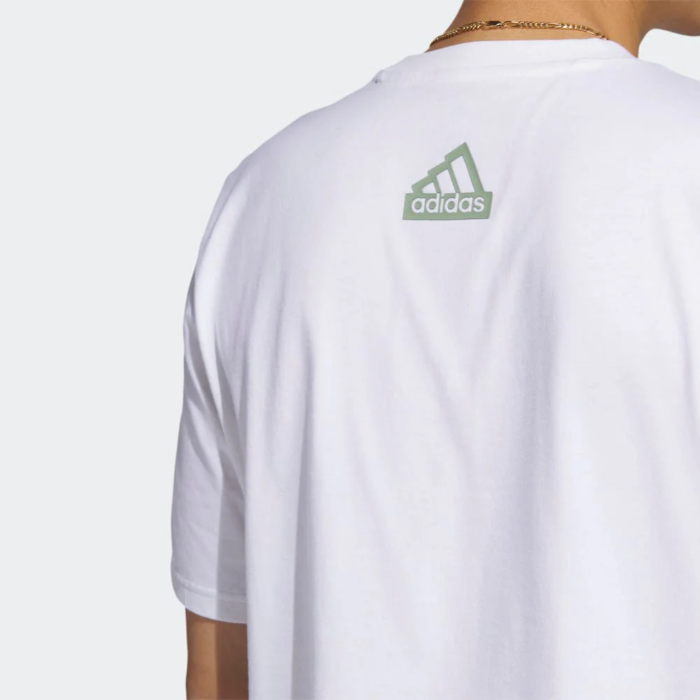 City Escape Graphic Pocket T-Shirt - Image 4