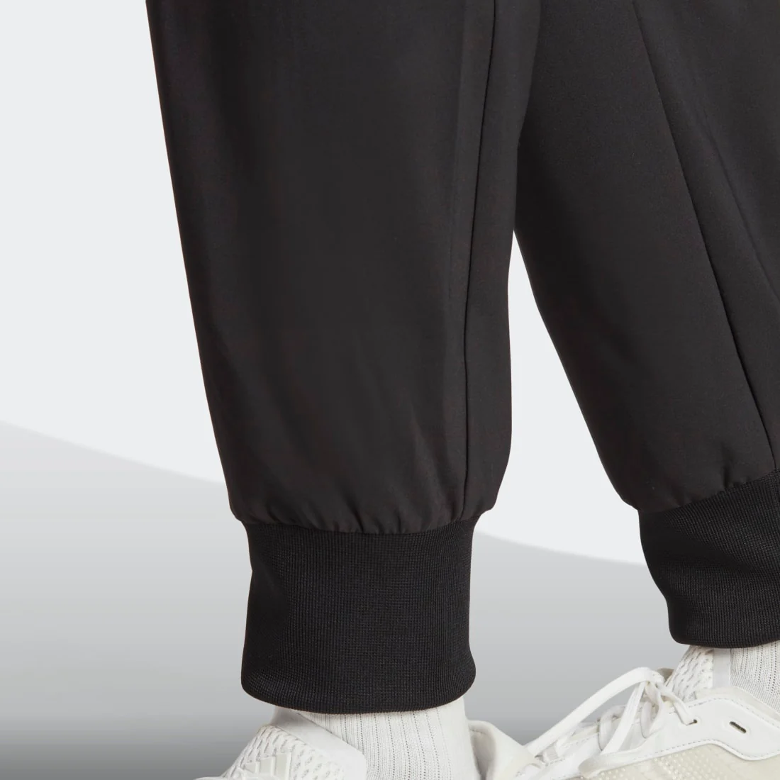 Essentials Small Logo Woven Cargo Ankle-Length Pants - Image 3