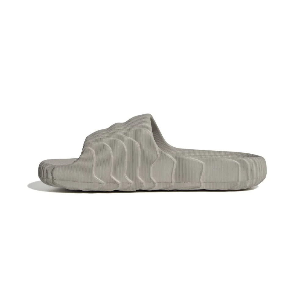 Island Club Adilette 22 Slides - Image 5