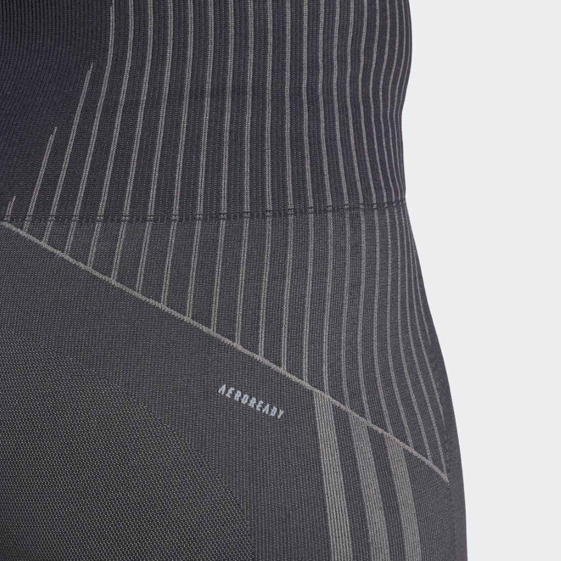 Seamless Branded 7/8 Leggings - Image 6
