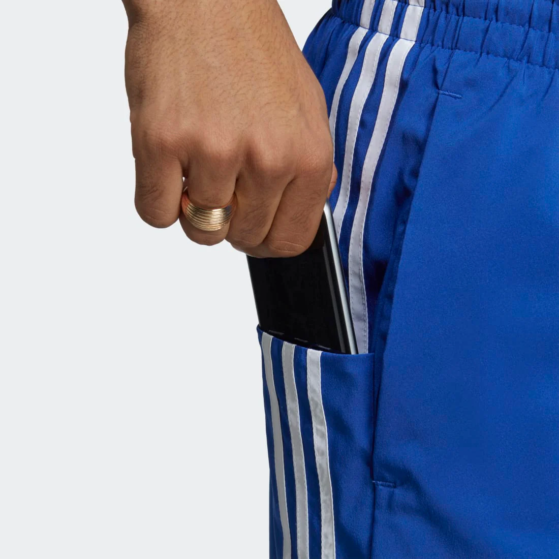AEROREADY Essentials Chelsea 3-Stripes Shorts - Image 5