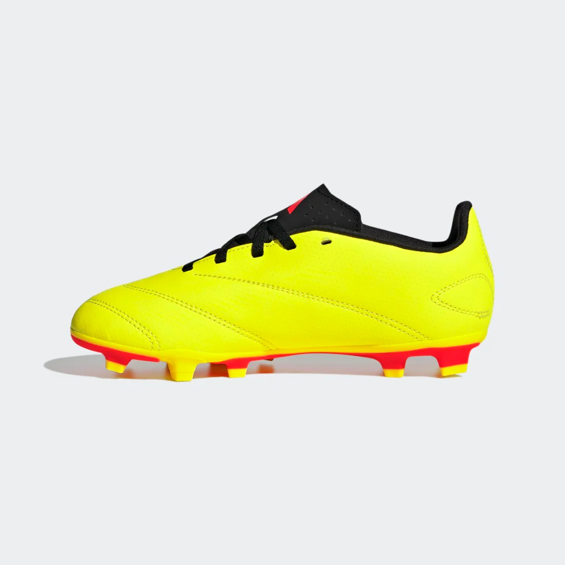 Predator Club Flexible Ground Shoes - Image 4