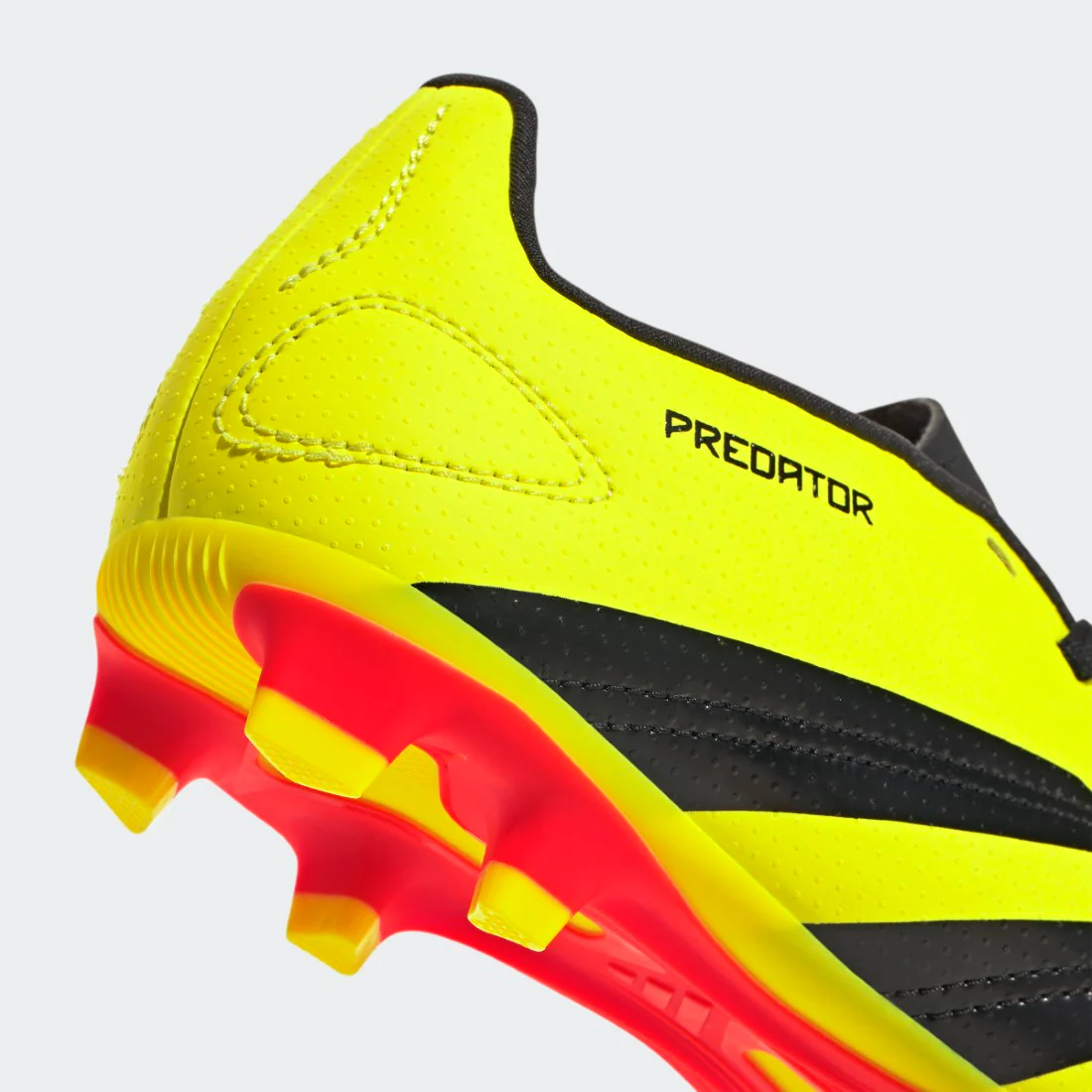 Predator Club Flexible Ground Shoes - Image 8