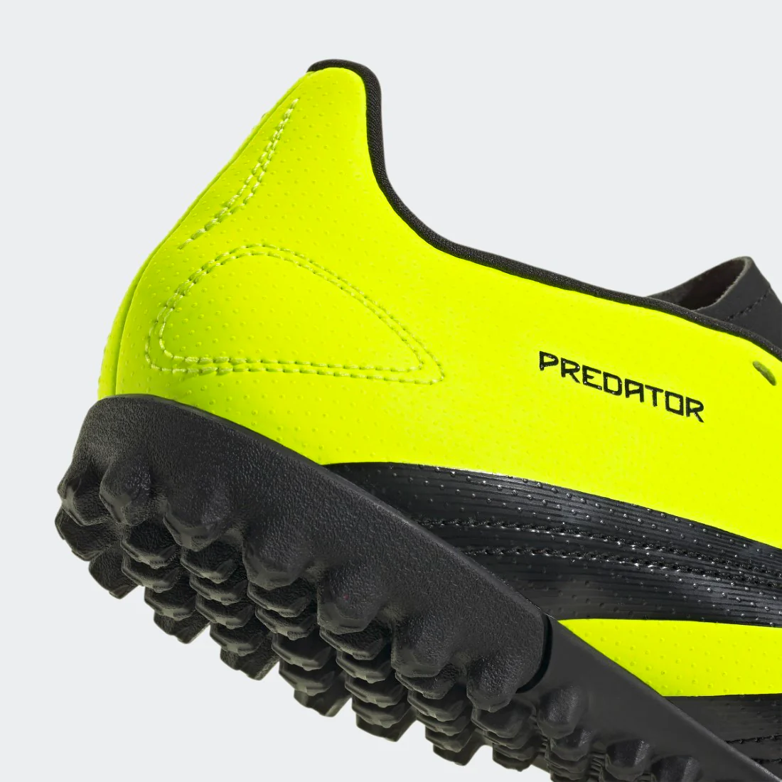 Predator Club Turf Shoes - Image 7
