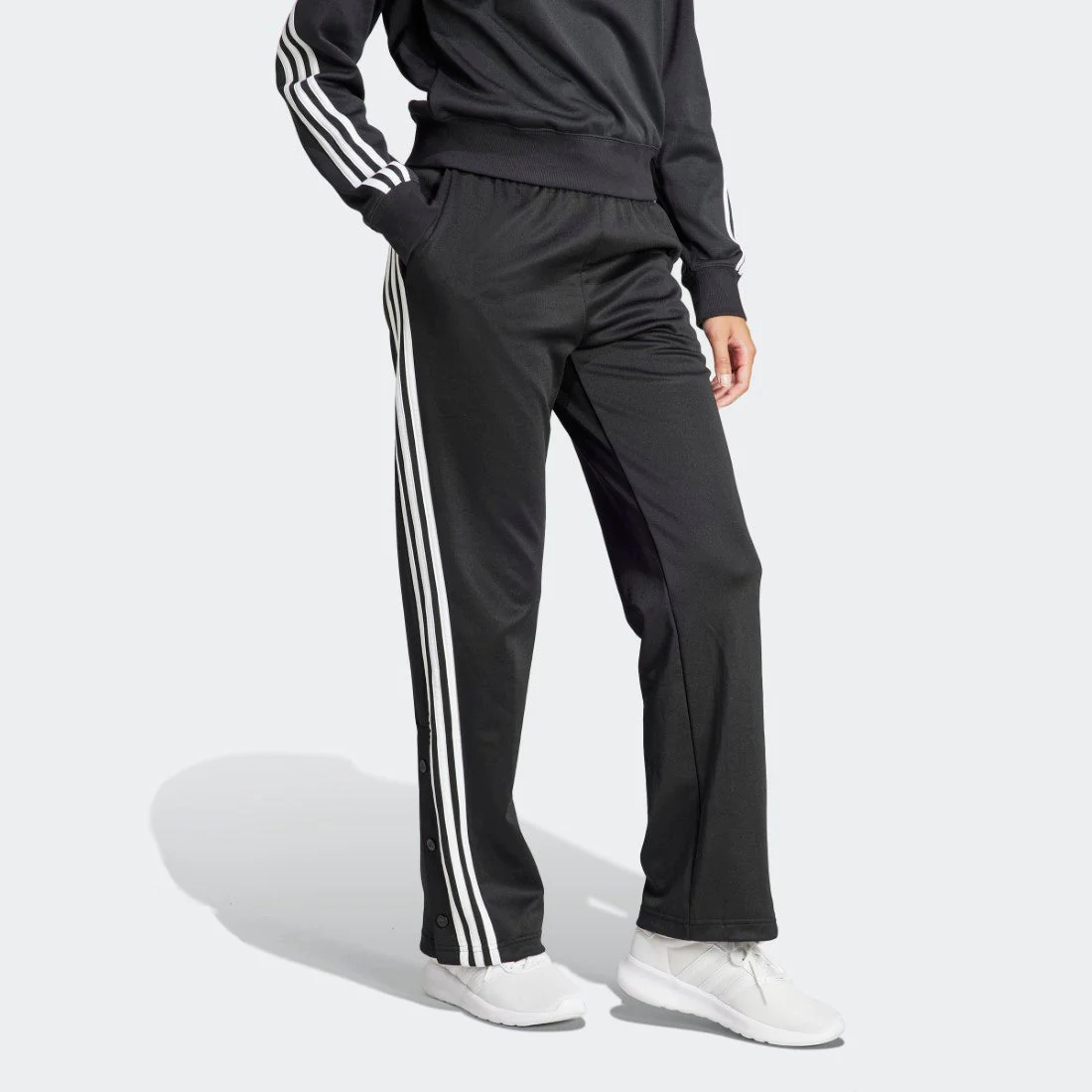 Iconic Wrapping 3-Stripes Snap Trackpant - Image 2