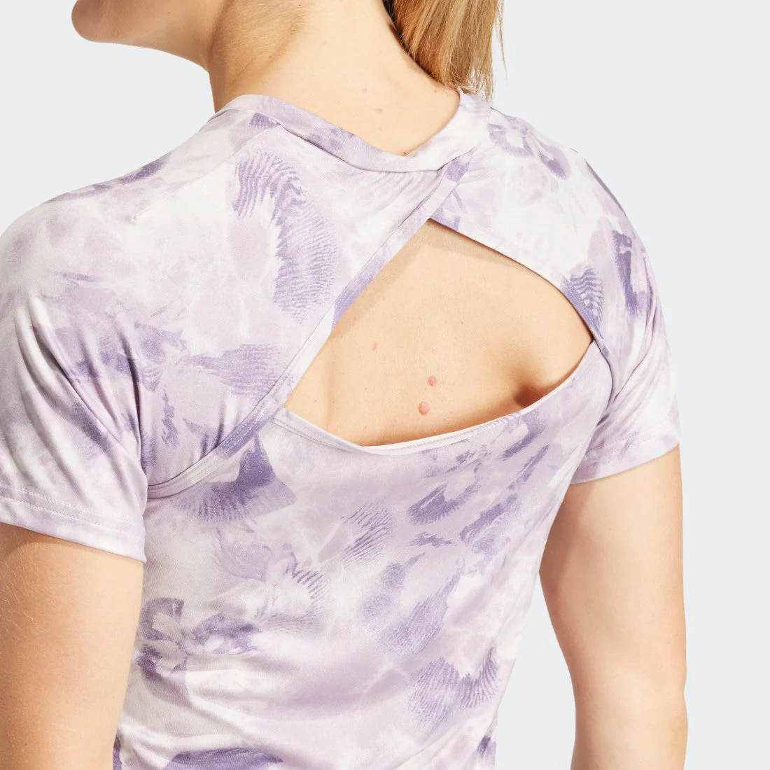 Train Essentials AOP Flower Tie-Dye T-Shirt - Image 4