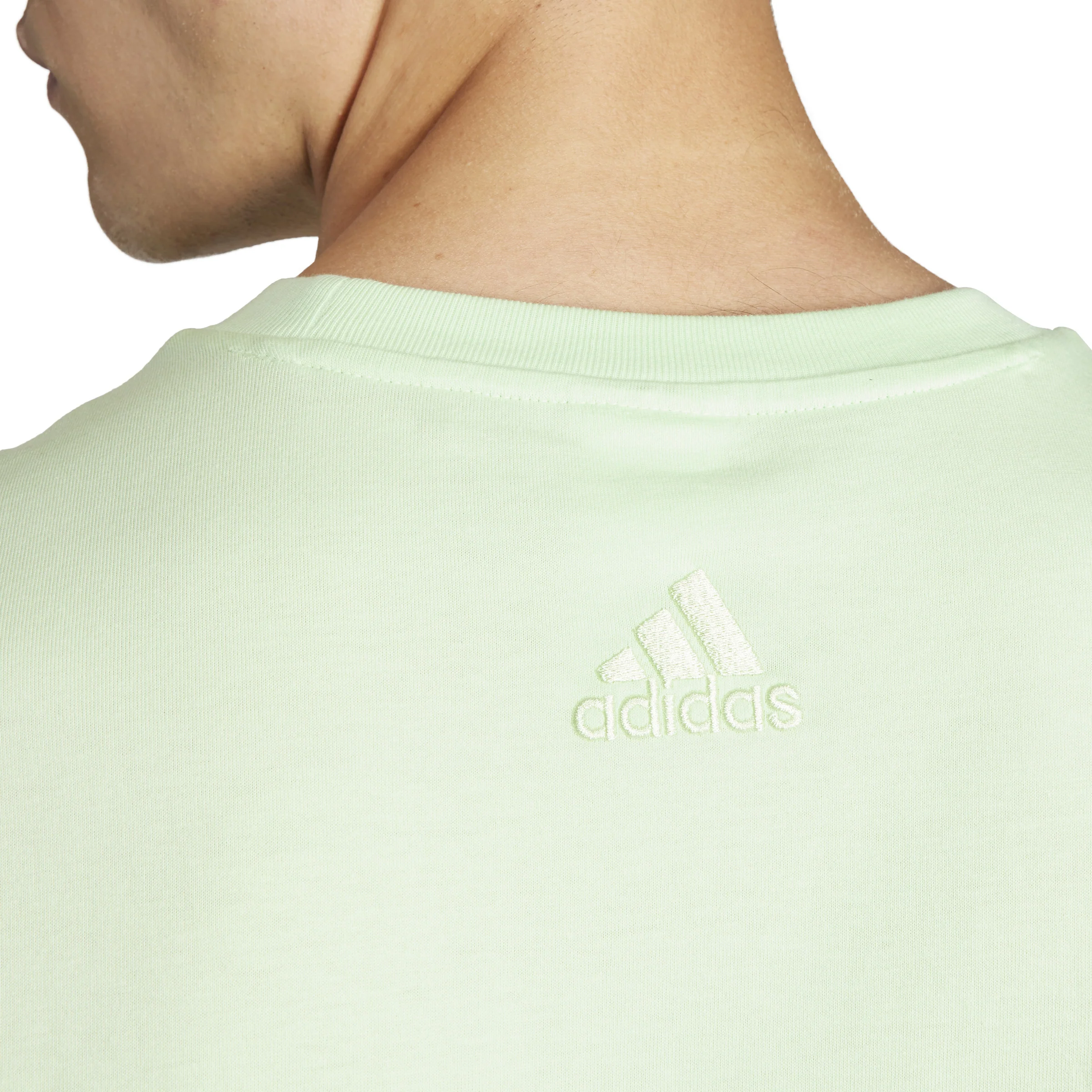 Essentials Single Jersey Big Logo T-Shirt - Image 4