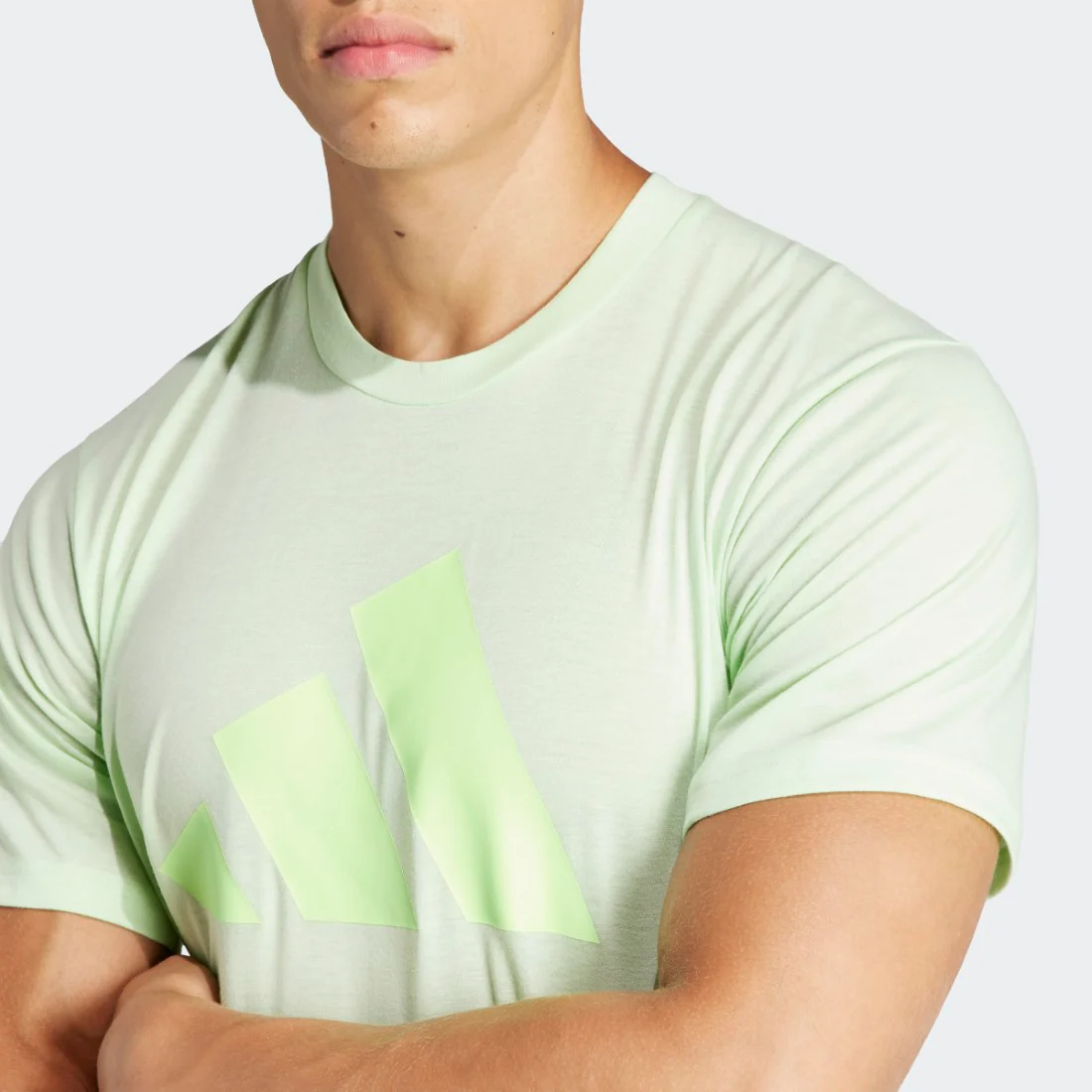 Train Essentials Feelready Logo Training T-Shirt - Image 4