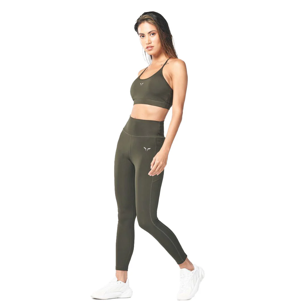 Essential Cropped Leggings - Image 7