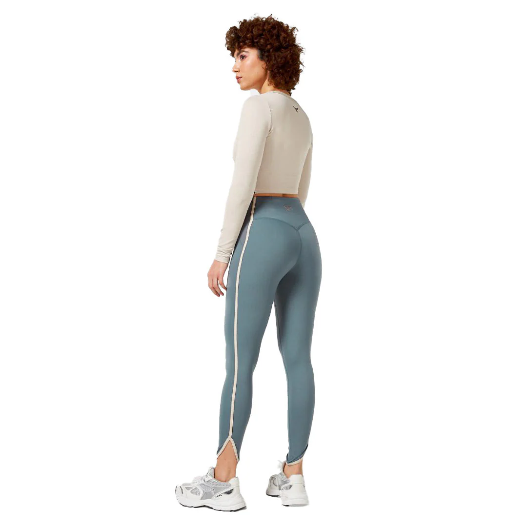 Retrograde Chic Leggings - Image 2