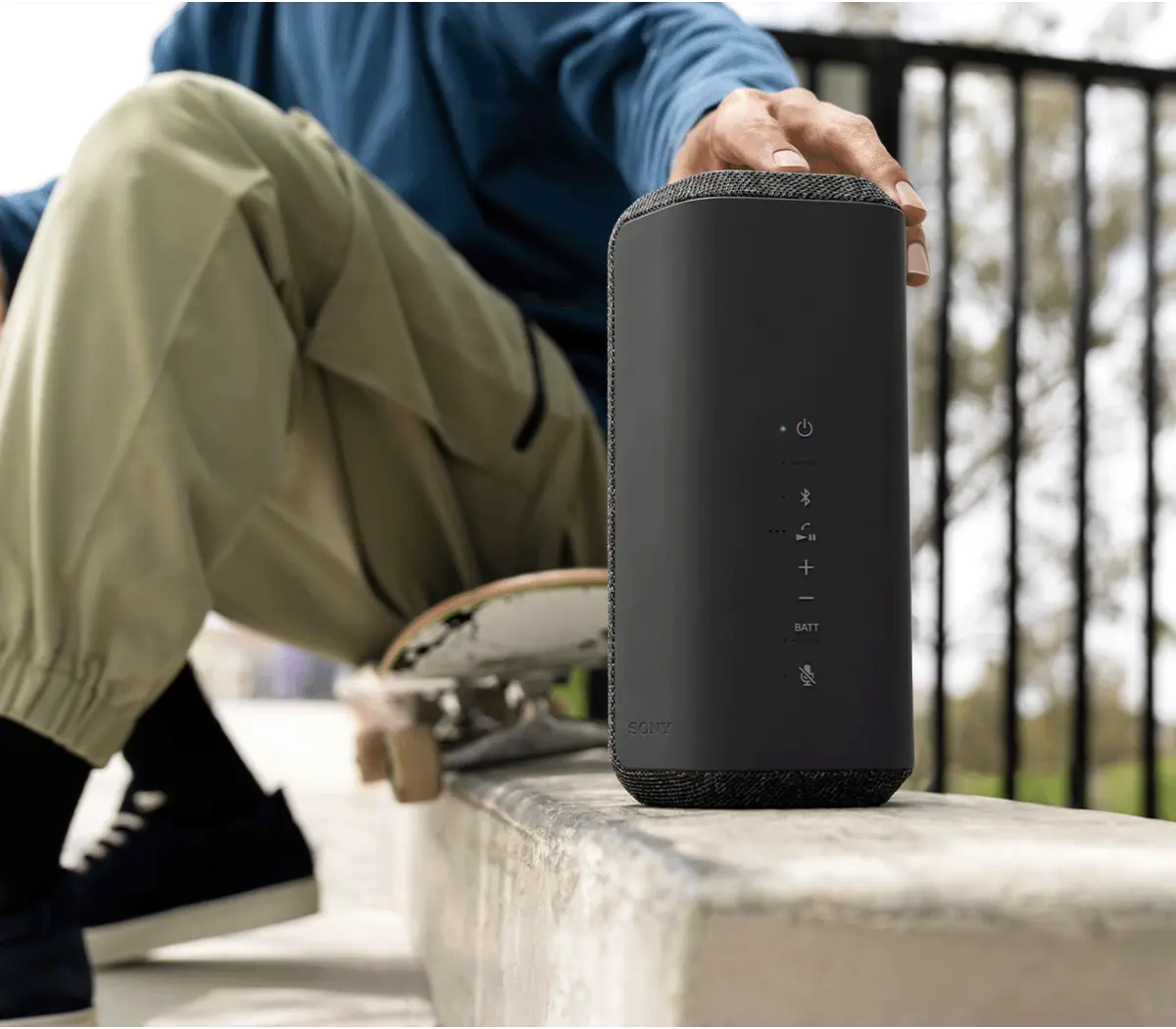 SRS-XE300 Portable Wireless Speaker - Image 5