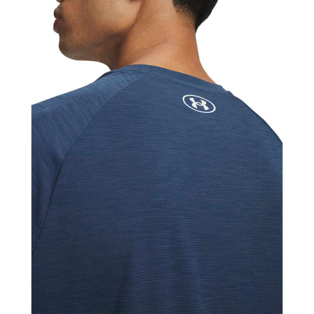 UA Tech™ Textured Short Sleeve - Image 3