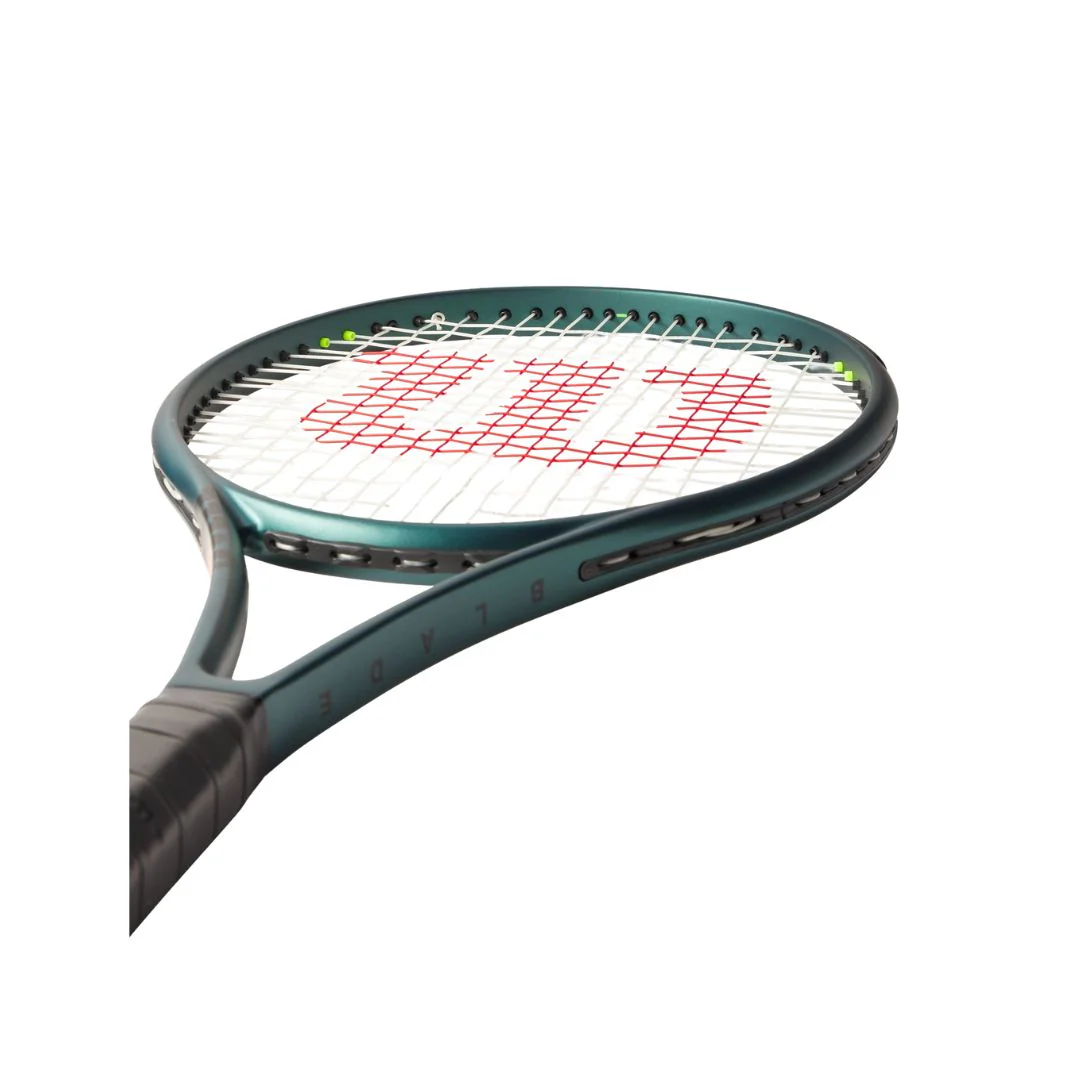 Blade 100Ul V9 Tennis Racket - Image 3