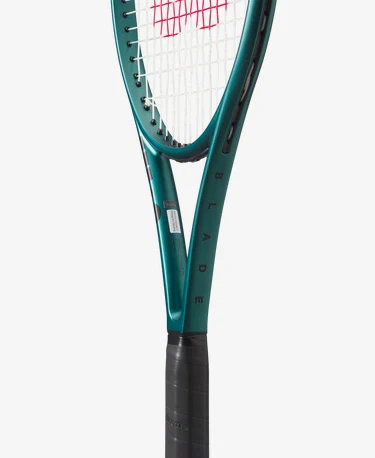 Blade 100 V9 Tennis Racket (Unstrung) - Image 2