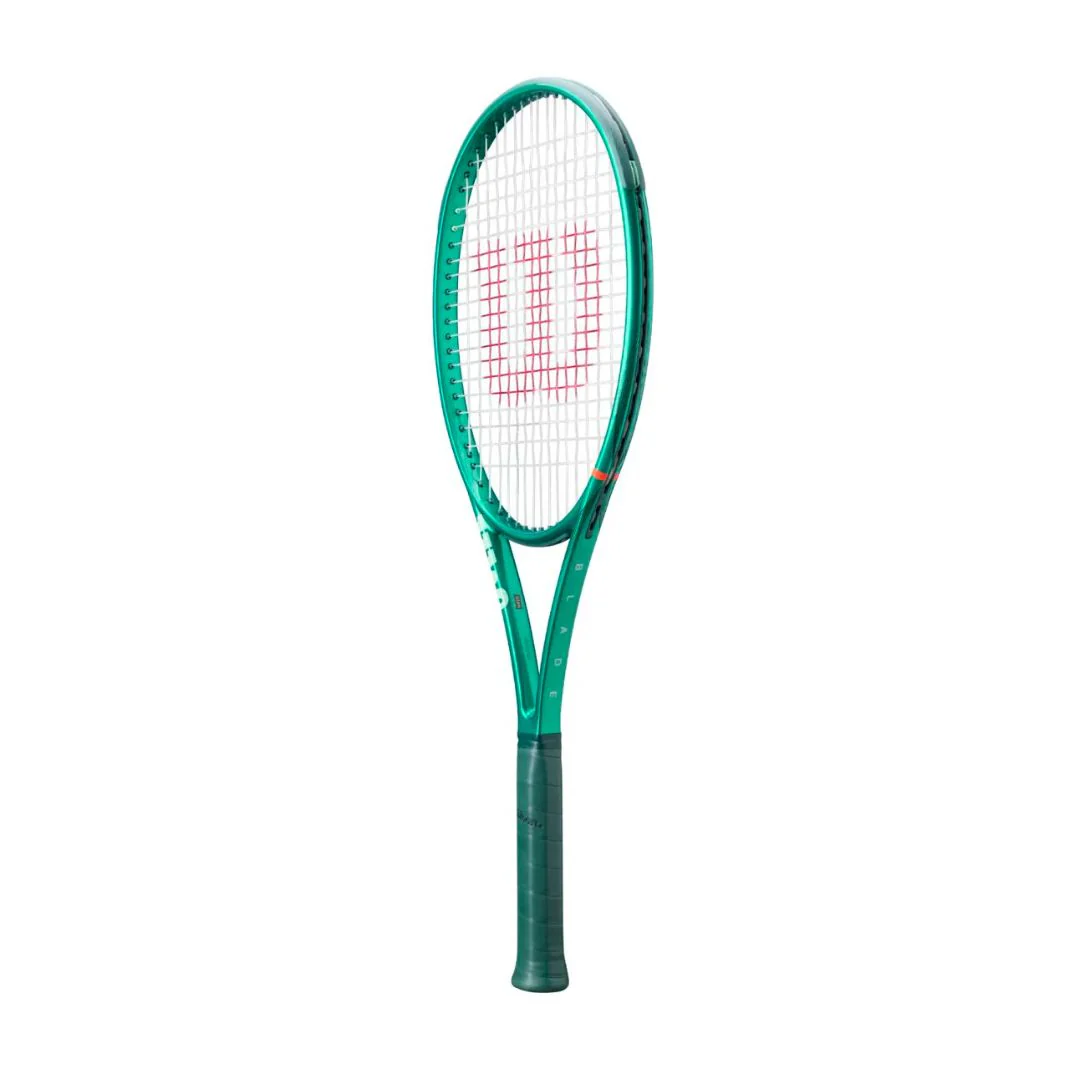 Blade 98 16x19 V10 Tennis Racket - Image 6