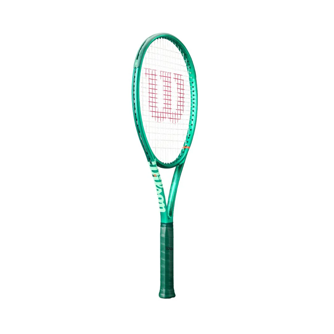 Blade 98 18x20 V10 Tennis Racket